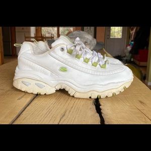 Awesome White Sketchers
